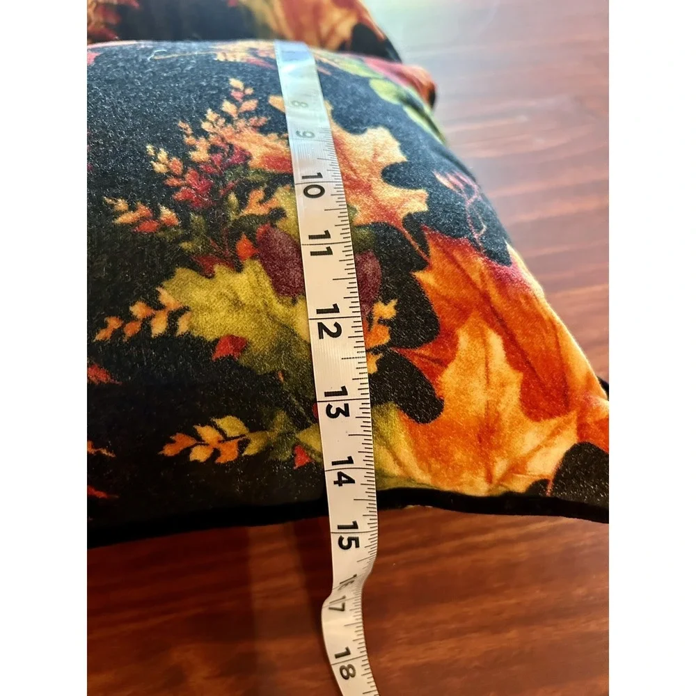 Cynthia Rowley 100% Cotton Fall Leaves Pillows 27